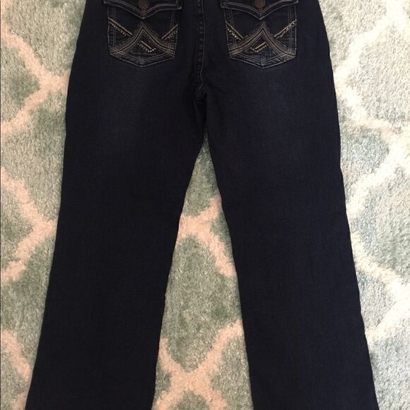 Angels Signature Bootcut Stretch! Short! - Picture 2 of 4